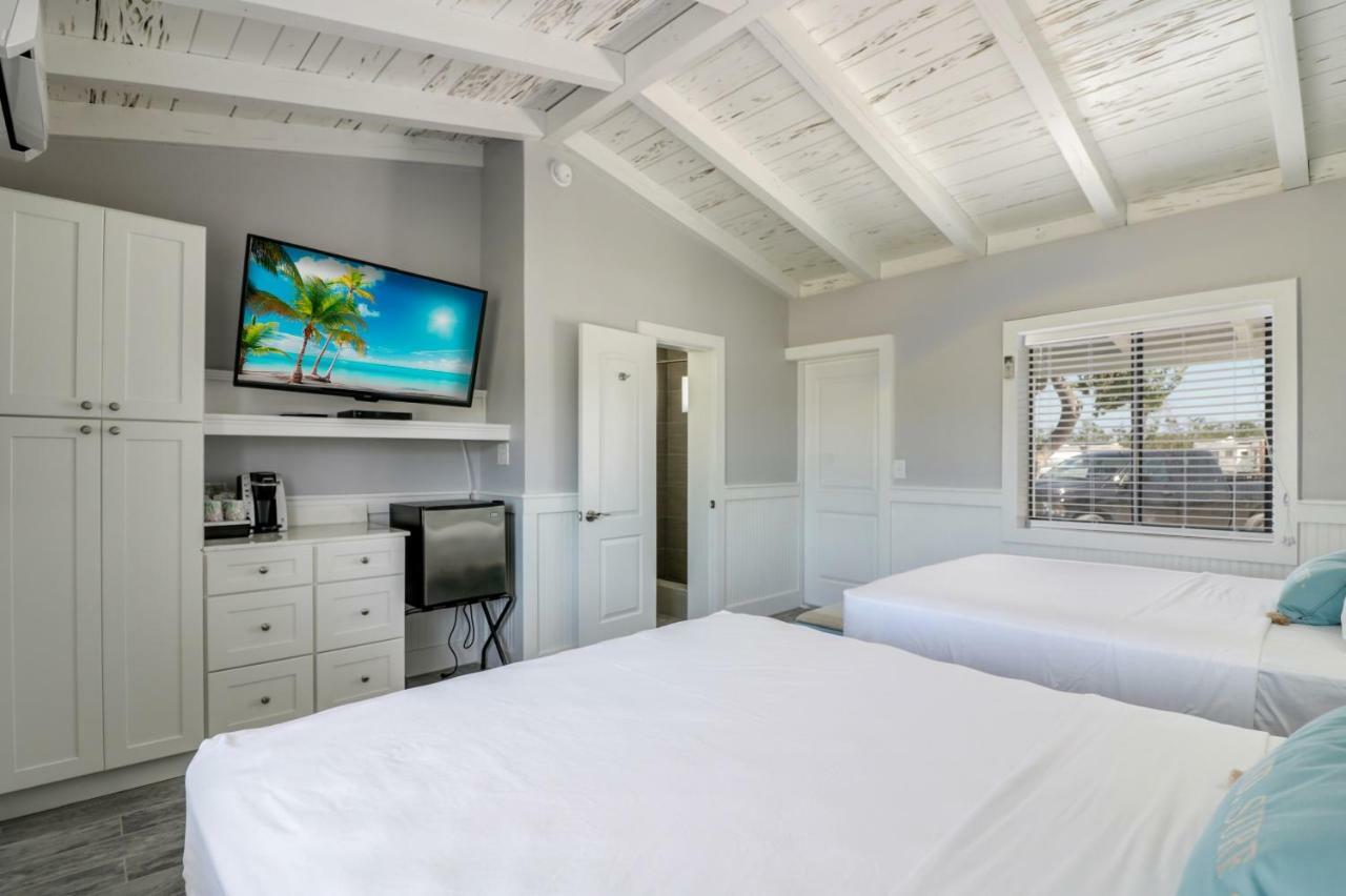 Fiesta Key Rv Resort Standard Room 8 Layton Kültér fotó